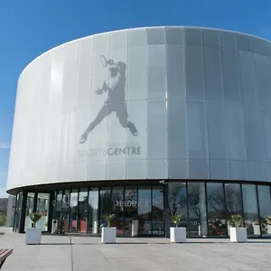 rafa-nadal-sports-centre.allmallorcahotels.com/