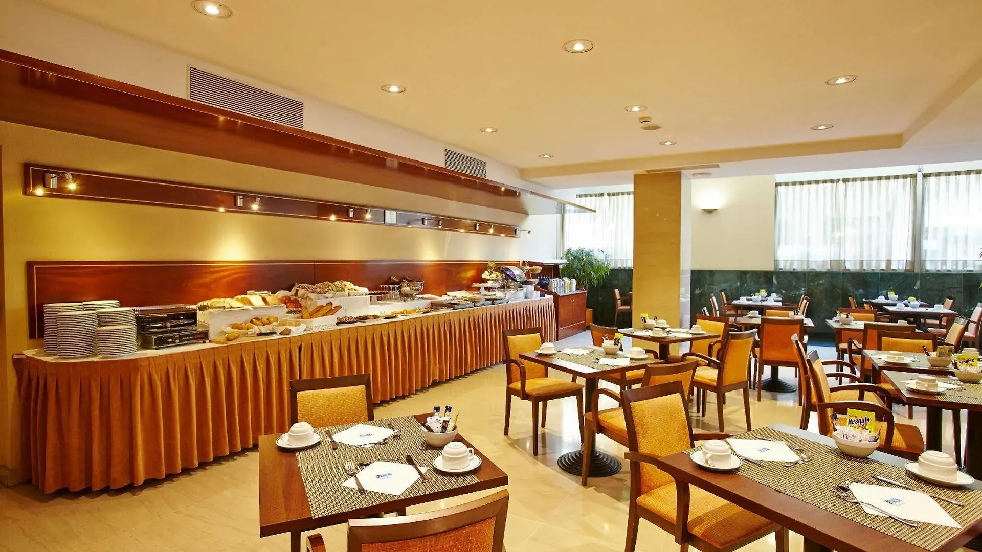 Leonardo Hotel Barcelona Gran Via