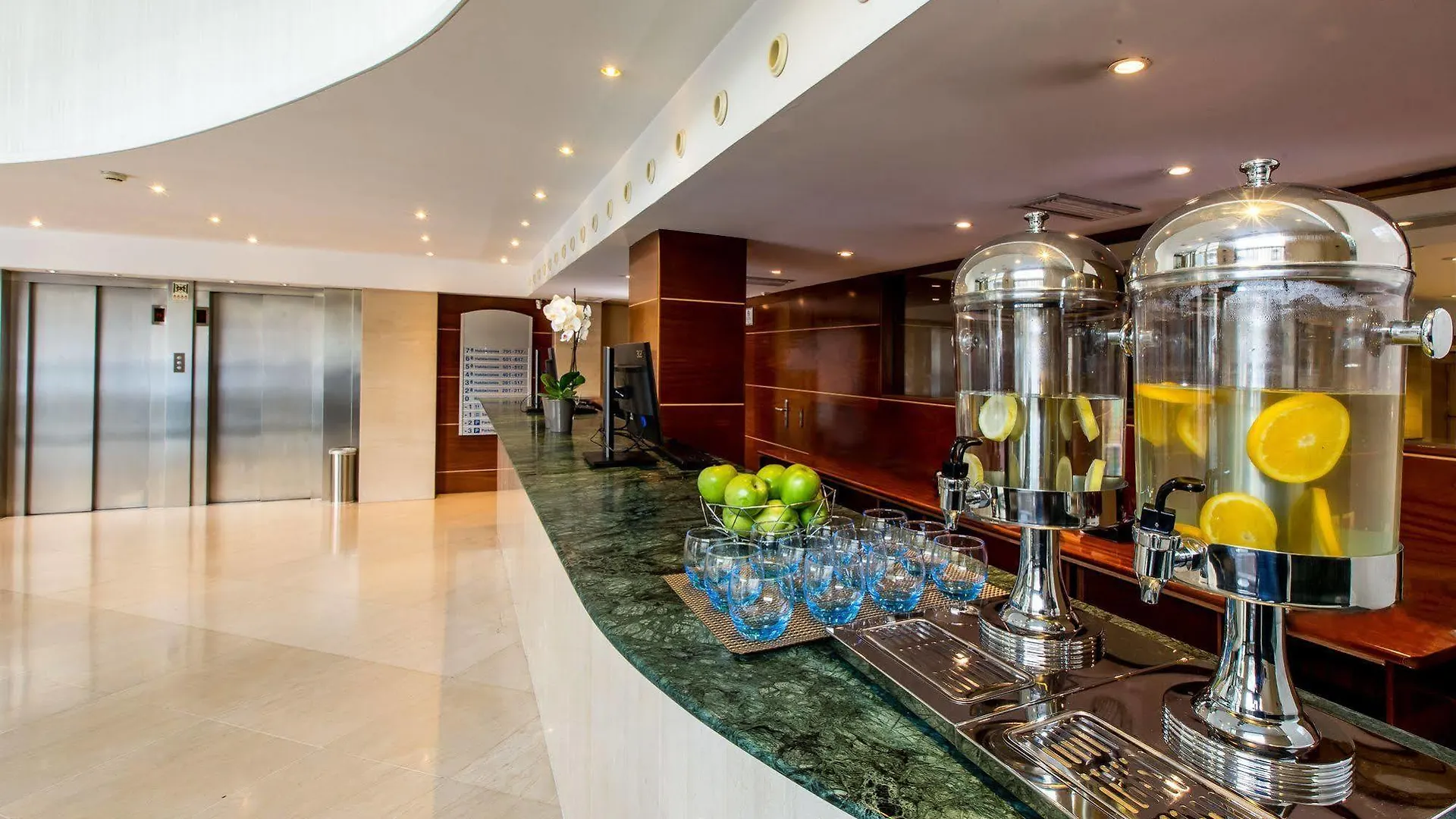 Leonardo Hotel Barcelona Gran Via