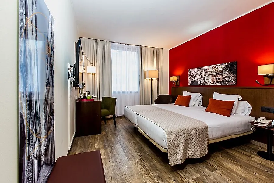 Leonardo Hotel Barcelona Gran Via İspanya